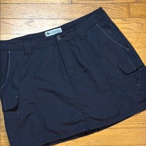 🌼COLUMBIA SKORT - PERFECT FOR HIKING! - WOMAN’S SIZE 10🌼